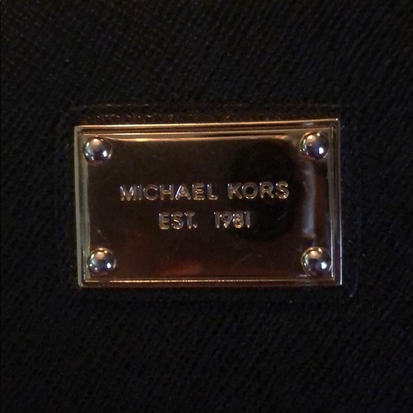 Wallet wristlet - Picture 2 of 3